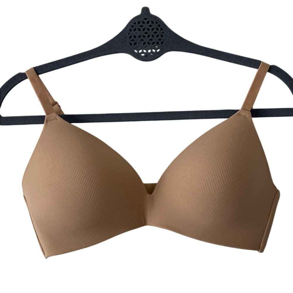 No Boundaries Nude Seamless Wireless T-Shirt Bra Large